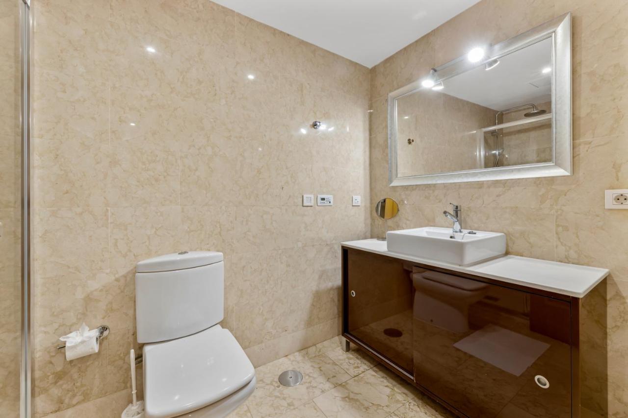 Home2Book Stylish Apartment Arrecife Beach Eksteriør billede
